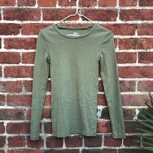 Supima cotton J Crew long sleeved t shirt in sage green